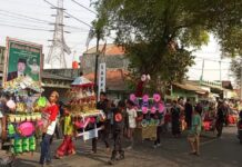 Meriahnya Maulid Nabi di Kampung Sukadana Kasemen, Ratusan Warga Tumpah Ruah Gelar Pawai