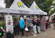 Bantu Ringankan Beban Masyarakat Jelang Nataru, DinkopUKMperindag Kota Serang Gelar Operasi Pasar Bersubsidi