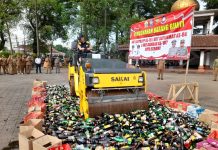 Pemkot Serang Musnahkan 2.829 Botol Miras dan Dua Drum Tuak Hasil Razia Selama Ramadan