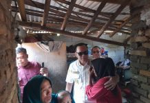 Tangis Warga Banjarsari Pecah saat Walikota Serang Salurkan Bantuan RTLH, Zainah: Seumur Hidup Baru Ini