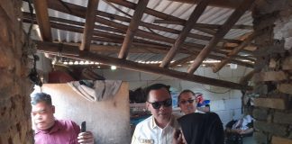 Tangis Warga Banjarsari Pecah saat Walikota Serang Salurkan Bantuan RTLH, Zainah: Seumur Hidup Baru Ini