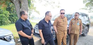 Tinjau Jalan Rusak di Perbatasan Walantaka-Ciruas, Walikota Serang Dorong Peningkatan PAD untuk Pemerataan Pembangunan